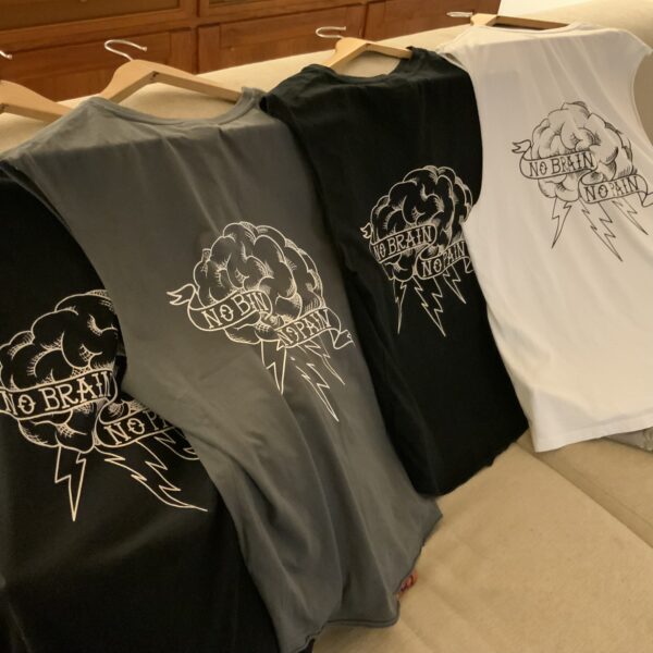 No Brain No Pain /// Sleeveless Shirt /// - Image 2