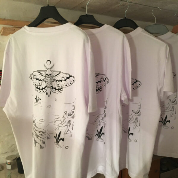 Moth /// Shirt /// White